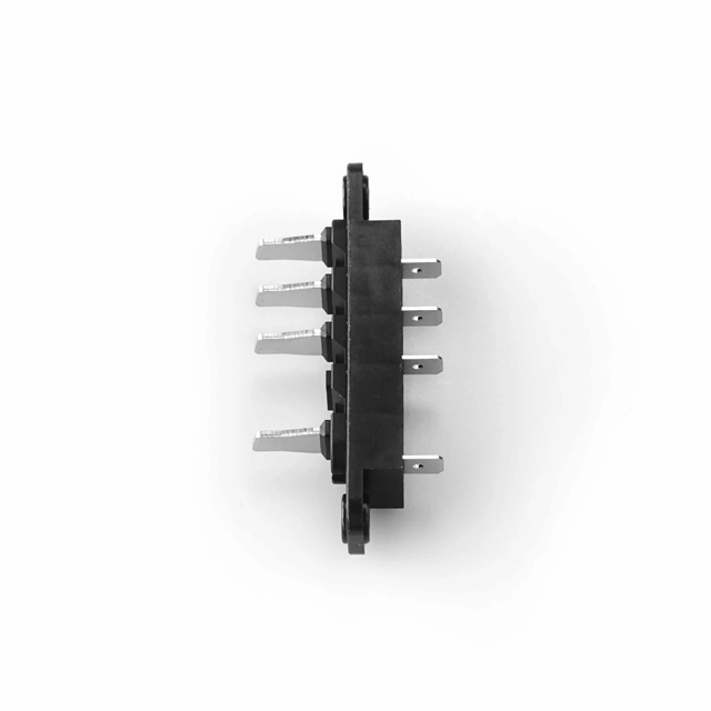 Connector 4-pin