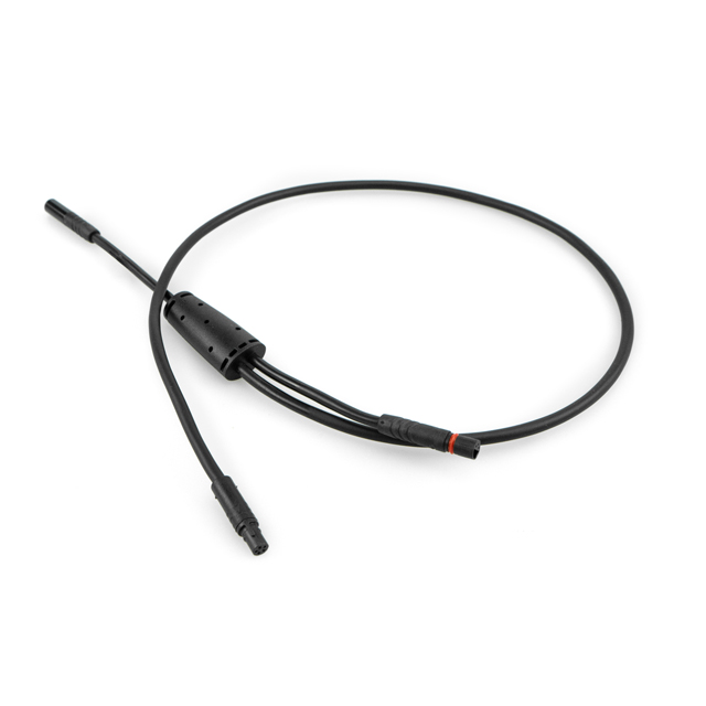 FIT distribution cable for USB-C charging socket and master node